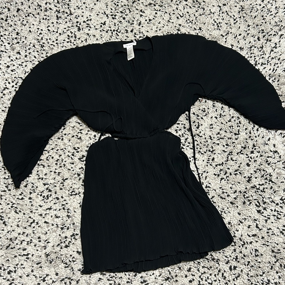 Pleated Good American Black Mini Dress